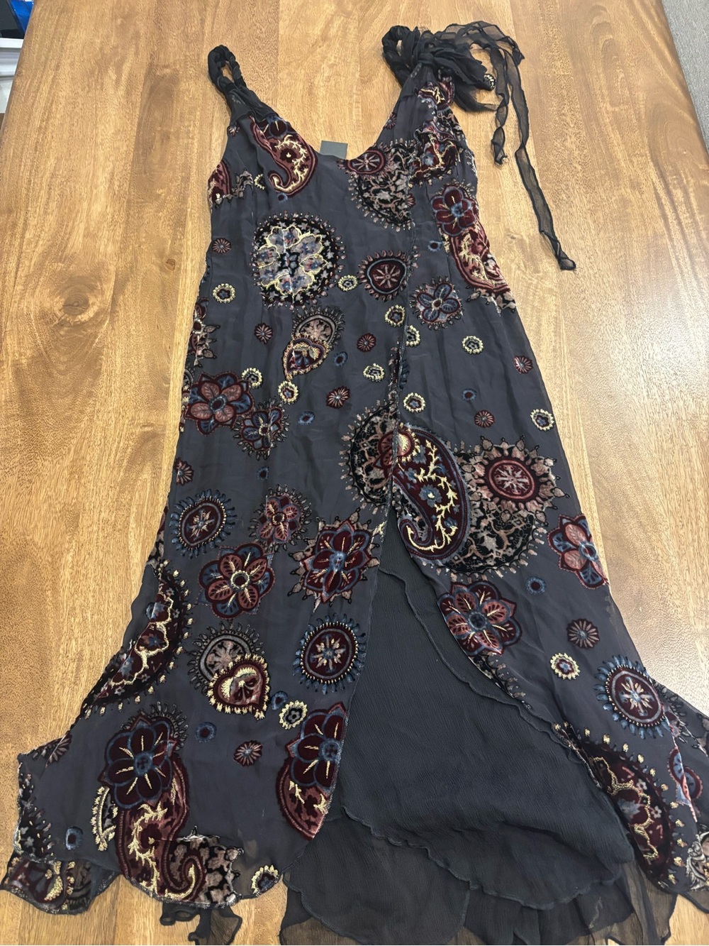 Embroidered Black Sheer Strap Dress - Picture 4 of 5